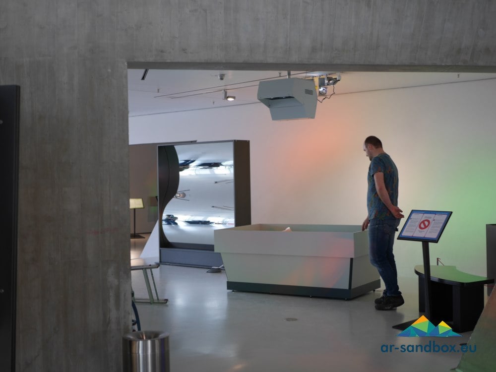 About us 5 About us 4